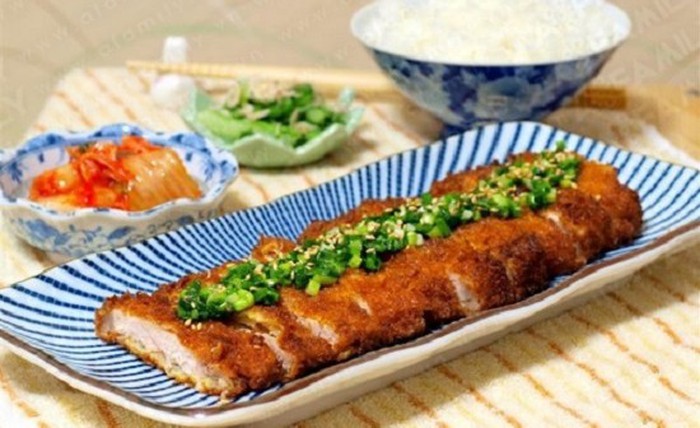 thịt lợn chiên giòn mật ong